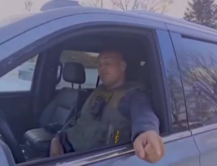 'I'll erase your voice': ICE agent's threat caught on camera