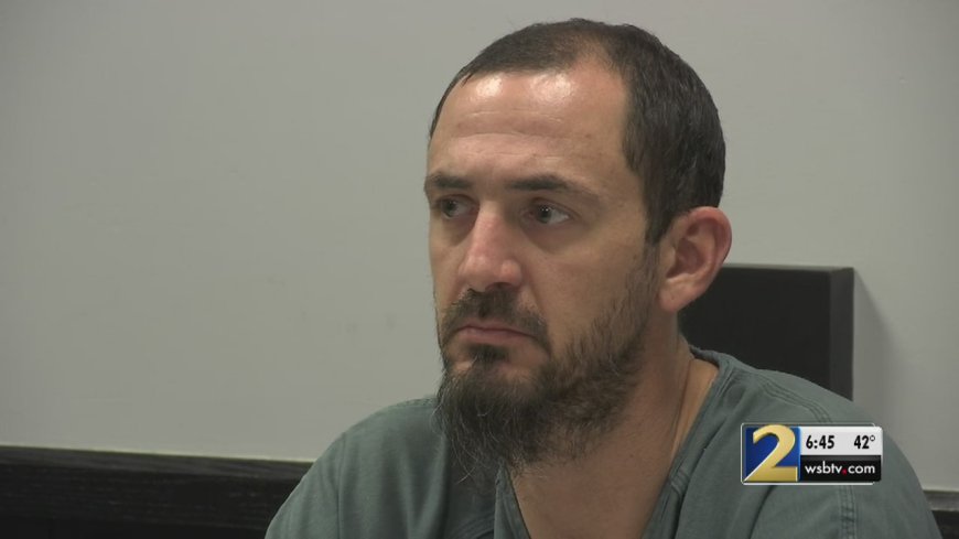 Police: Gwinnett County man Tory Gentry branded child with heat gun