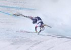 Lindsey Vonn crashes in Olympic downhill, taken away by helicopter as US teammate Johnson wins gold