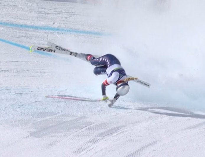 Lindsey Vonn crashes in Olympic downhill, taken away by helicopter as US teammate Johnson wins gold