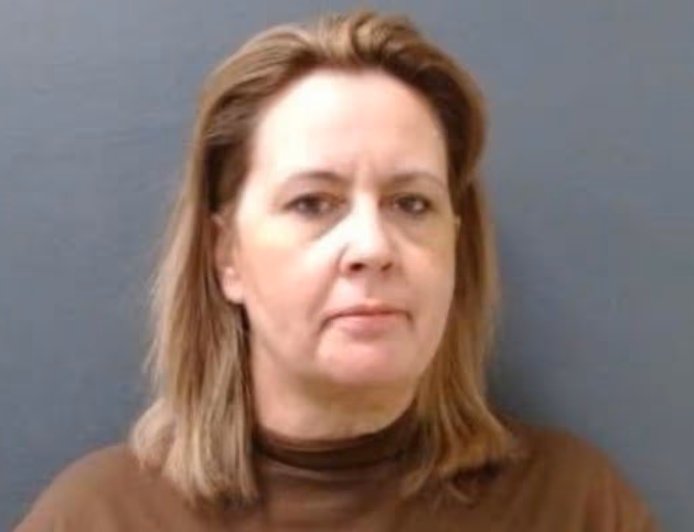 Texas mother Susan Rae Helton sentenced to 20 years for caging, starving adopted teens