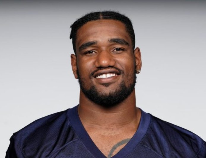 Atlanta Falcons fire assistant coach LaTroy Lewis 2 weeks after hire