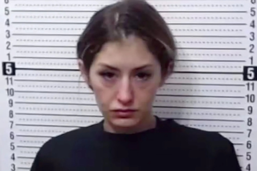 Texas Dentist  Kelly Buck Arrested for Allegedly Performing Surgery While Intoxicated