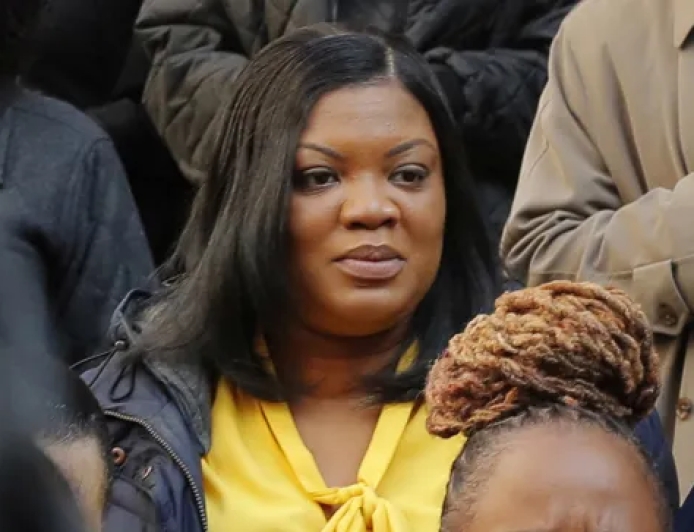 Tova Noel: Guard who found Epstein dead in cell received mystery payments